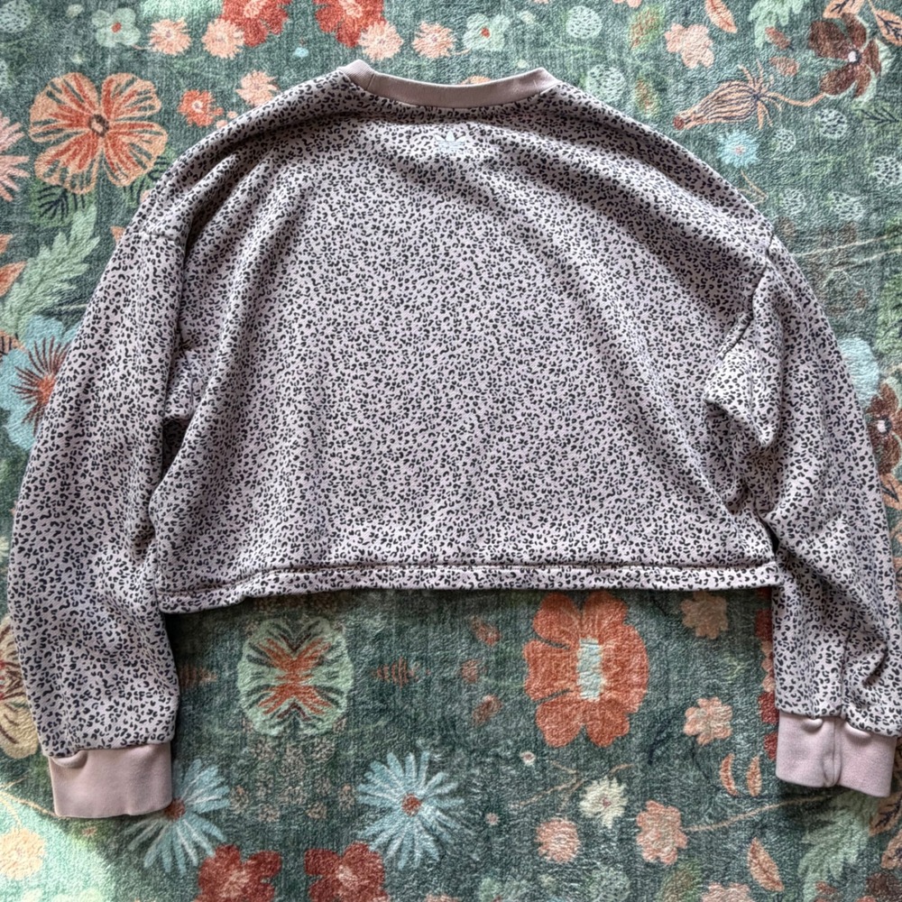Adidas HER Studio London Leopard Print Cropped Sweatshirt Pink Trefoil Large - Picture 10 of 13
